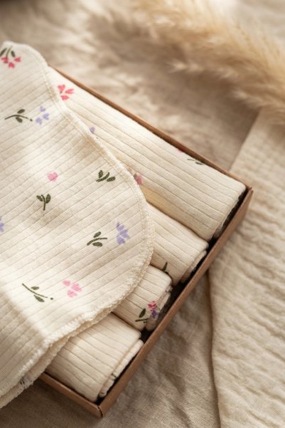 Babydonat 100% Cotton Floral Patterned Baby Mouth Wipes Set - 7-Piece Soft Textured Baby Wipes with Ecological Gift Box