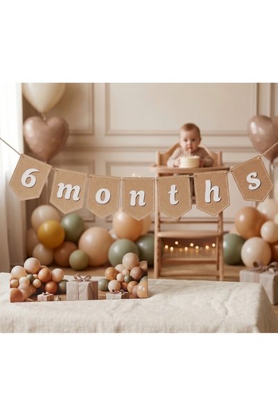 "6 Months" Yazılı Kağıt Banner – 6. Ay Bebek Doğum Günü & Fotoğraf Çekim Afişi