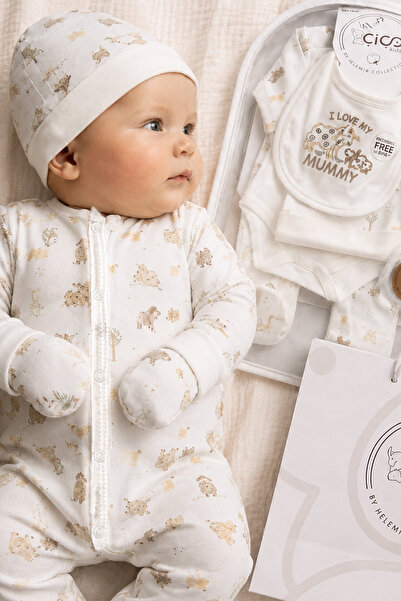 Rocha Baby 5-Piece Newborn Baby Clothing Gift Set - Carrying Bag - Washing Net - Gift