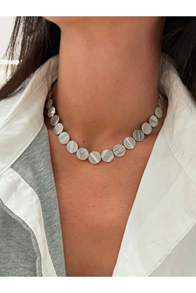 Jerie Serrated Round Sequin Necklace