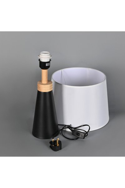 Generic Elegant Casio Black Color Lampshade - Modern Lamp for Decoration and Lighting for Living Rooms, Bedrooms, and Study Rooms. Height: 54 Cm.