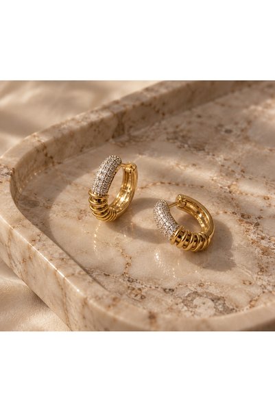 Zirkon Taşlı Sarmal Gold Halka Küpe