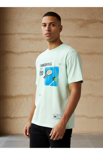 FAV Men Regular Fit Crew Neck Short Sleeves Printed T-shirt