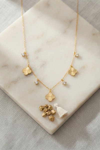 ForWhat Golden Brass Zircon Clover Detail Women's Necklace for Elegant Necks