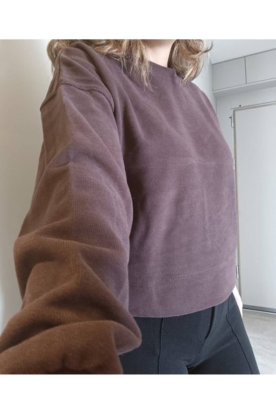 Genel Markalar KADIN DÜŞÜK OMUZ SELANİK SWEATSHİRT MODEL