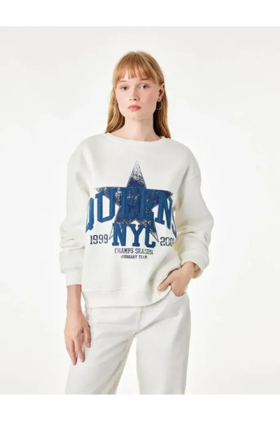 Koton Raised Crew Neck Long Sleeve Comfortable Fit Printed Sweatshirt