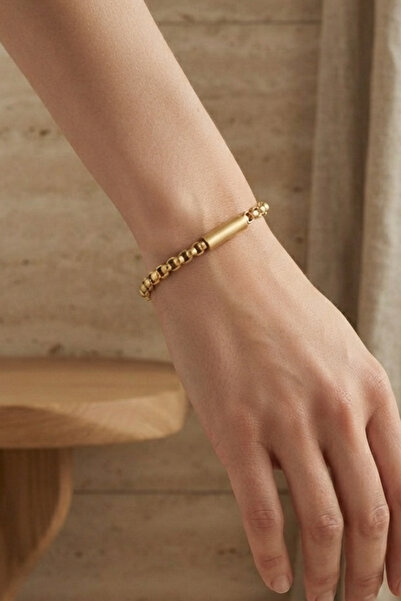 Rua Jewelry سوار سلسلة مكعبة الشكل من الفولاذ بتفاصيل أسطوانية، لون ذهبي 4 مم...