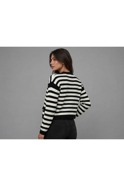 ArdaEge Black Striped Gold Buttoned V-Neck Knitwear Cardigan
