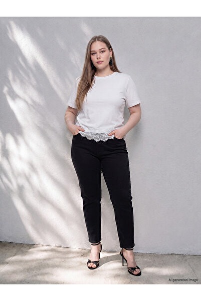LC Waikiki Alita City Farkıyla Lcw Curve Black Denim Straight Skinny & Slim H...