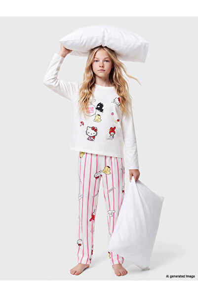 LC Waikiki Özmarka New Season Ecru Printed Girls' Pajama Set
