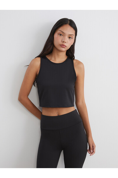LC Waikiki Alita City with a Difference of Style, Koor Sport Black Plain Supe...