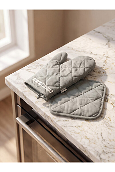 LC Waikiki Vizyon New Season Green Oven Gloves and Tutaç Set