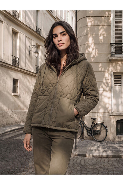 LC Waikiki Alita City Lcw Vision Khaki Hooded Quilted Women's Puffer Coat