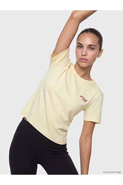 LC Waikiki Alita City Farkıyla Koor Sport Yellow Embroidered Standard & Regul...