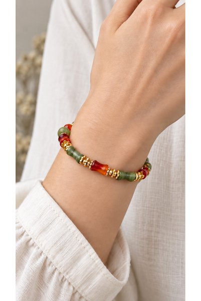 HER ŞEY NOTA www.herseynota.com Green Red Beaded Tree of Life Detailed Gold C...