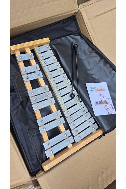 LEA SUNDMANN 25 METAL TUŞLU ÇANTALI KSİLAFON