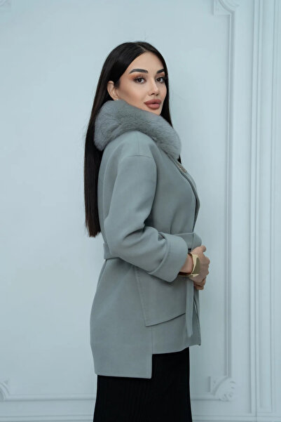 Eccim Fashion Sade Kemerli Kürk Yakalı Broşlu Kısa Kadın Palto Kaban