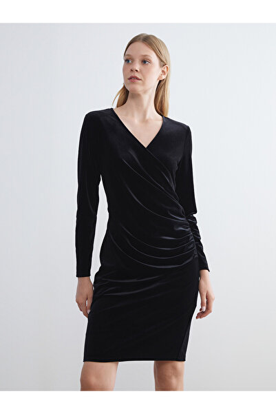 LC Waikiki Double-Breasted Ruched Velvet Mini Dress
