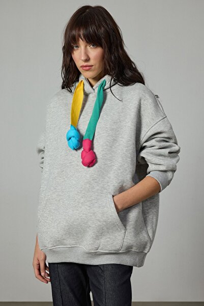 Touché Privé Colorful Lace-Up Detail Hooded Sweatshirt