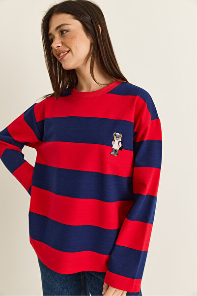 Bianco Lucci Kadın Kırmızı-Lacivert Çizgili Nakış Detaylı Oversize Sweatshirt...