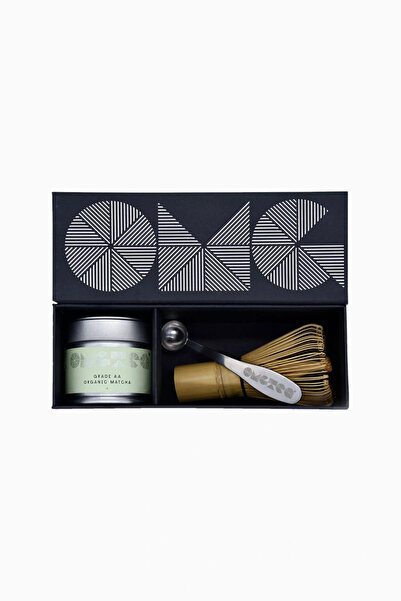 OMGTEA Aa High-Grade Organic Matcha Tea Set Bamboo Whisk