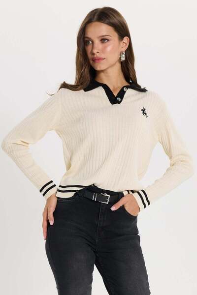 Tudors Kadın Slim Fit Dar Kesim Uzun Kollu Polo Yaka Nakışlı Krem Kazak