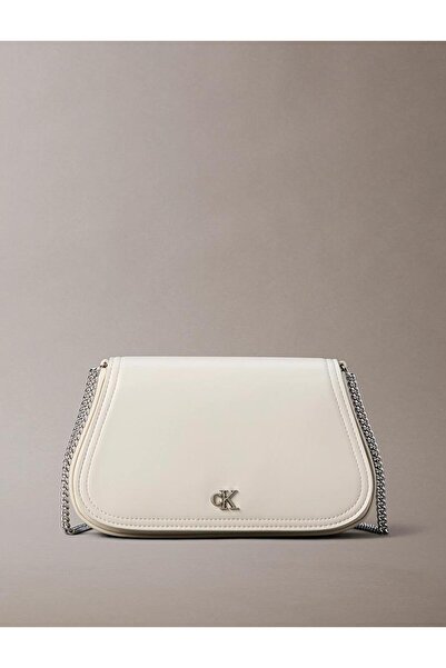 Calvin Klein CK CURVED WALLET ON CHAIN