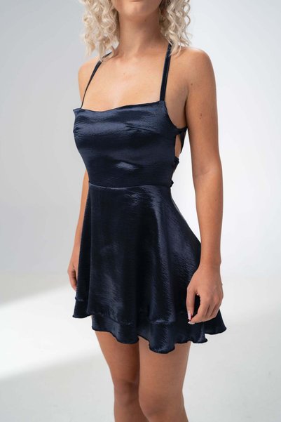 GIRL CODE Rochie mini din satin bleumarin cu spatele gol și volane