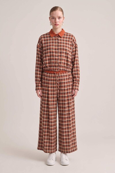 Levidor Plaid Shirt and Wide-Legged Double Suit in Orange