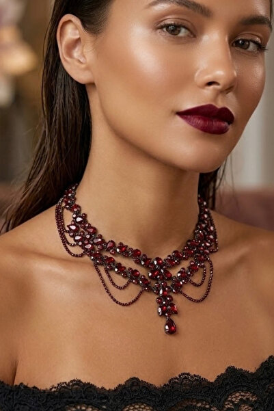 LIVOSH ŞEHRAZAT KRİSTAL BORDO TAŞLI CHOKER KOLYE