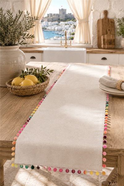 cotton maison مفرش طاولة بوم بوم طبيعي بألوان قوس قزح