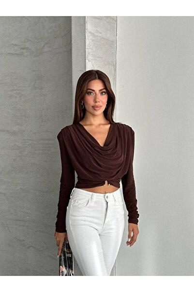 Butik Beyza Degaje Collar Pleated Blouse