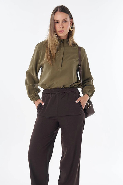 Kayra Elastic Waist Relaxed Fit Trousers Brown