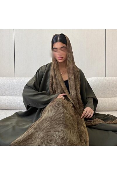 Meral عباية ناعمة بلون زيتوني أنيق