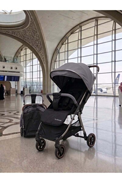 Fun Moment Lightweight and Foldable Travel Stroller for Baby