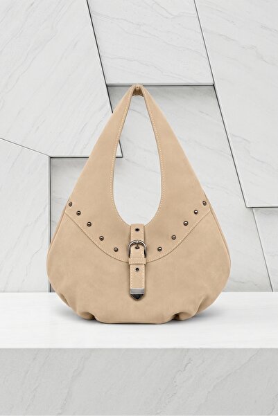 Gogoey Süet Hobo Tokalı Metal Zımba Detaylı Kemerli Geniş Model Kadın Çanta Bej