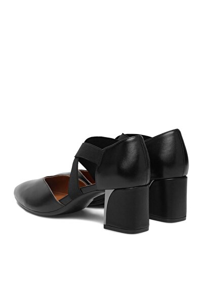 LASOCKI Pantofi de damă cu toc 5907964270225 Negru