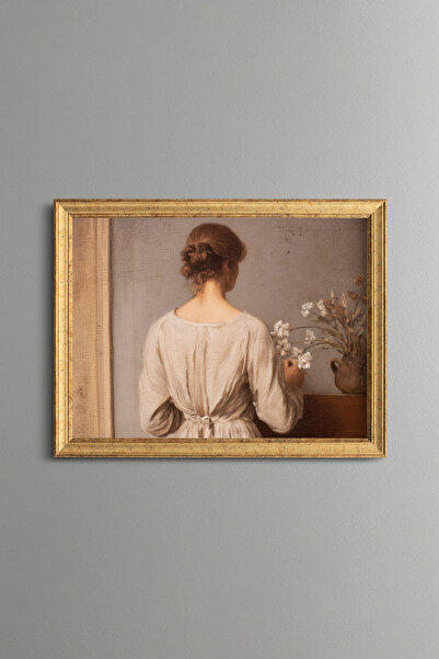 epiqart Woman in White Dress - Vintage Patterned Painting - Slim Model