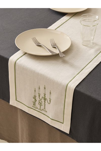 BELENAY Hidden House Mum Embroidered Runner 45 X 145 cm