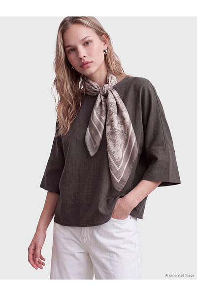 LC Waikiki Nevavm Farkıyla Lcw Accessories Ecru Satin Patterned Women's Shawl