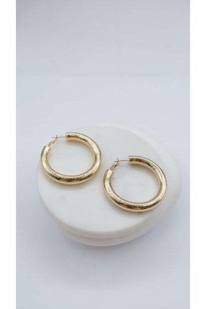 Jerie Curved Large Hoop Earrings