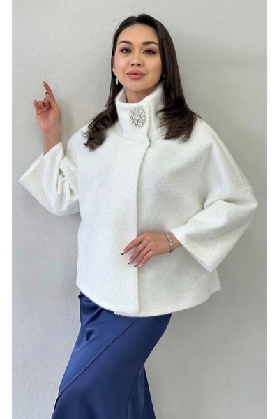 MBK Fashion Kadın Beyaz Kürklü Abiye Ceket Broş Detaylı Şık Özel Gün Davet Ni...