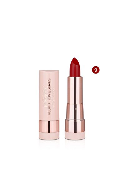 Pineapple Matte Lipstick with Long-Lasting Hold and a Velvety Finish