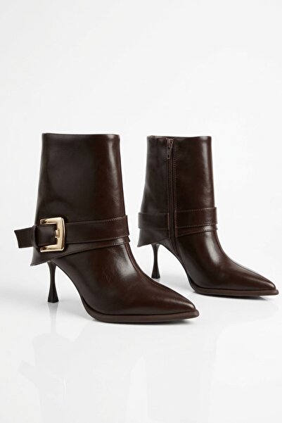 MODAADAM Women's Lavren Heeled Short Boots - Brown