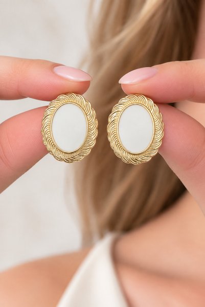 MRK Women's White Enamel Oval Earrings