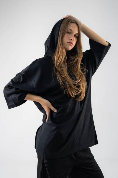Gerusta Kadın Siyah Kapüşonlu Oversize Sweatshirt GRS1180