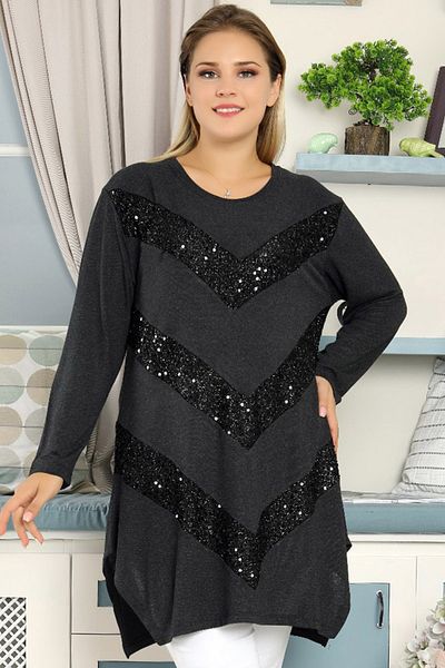Kheos Round Neck V Stone Detailed Long Sleeve Flowing Comfortable Tunic