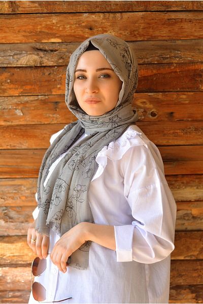 Veille Floral Patterned Dark Gray Shawl