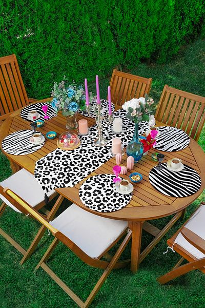Realhomes Σετ 6+1 Μαύρο και άσπρο Zebra Pattern Designed Flat Runner