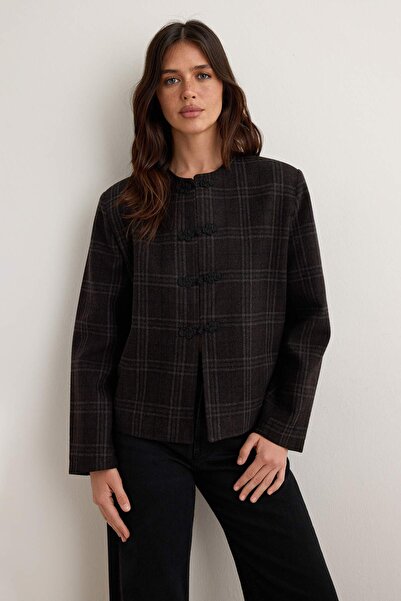 Trendyol Collection سترة متعددة الألوان TWOAW27CE00065